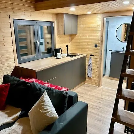 Challet44 Есеник Экстерьер фото